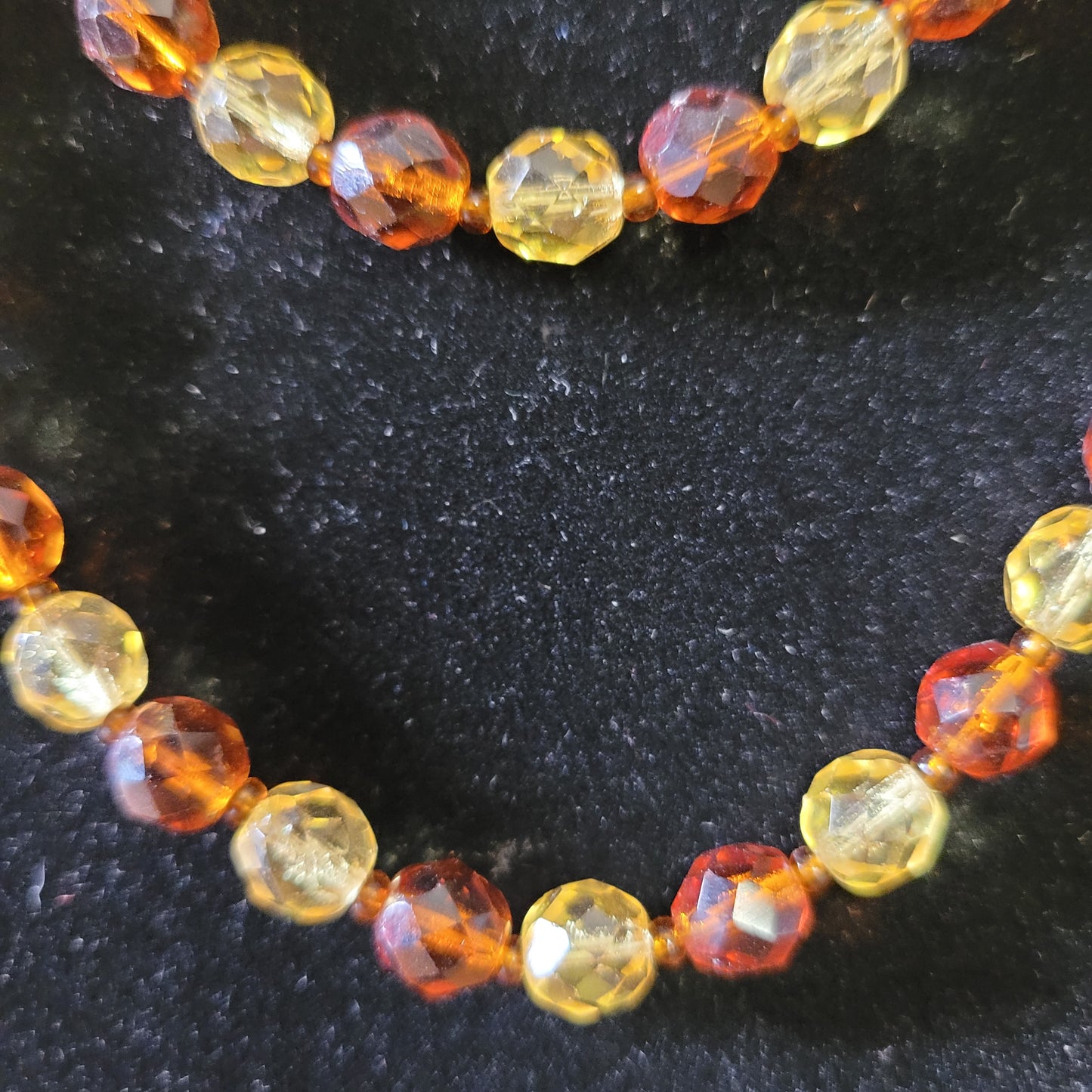 1950s/60s amber & yellow faceted glass bead rope necklace