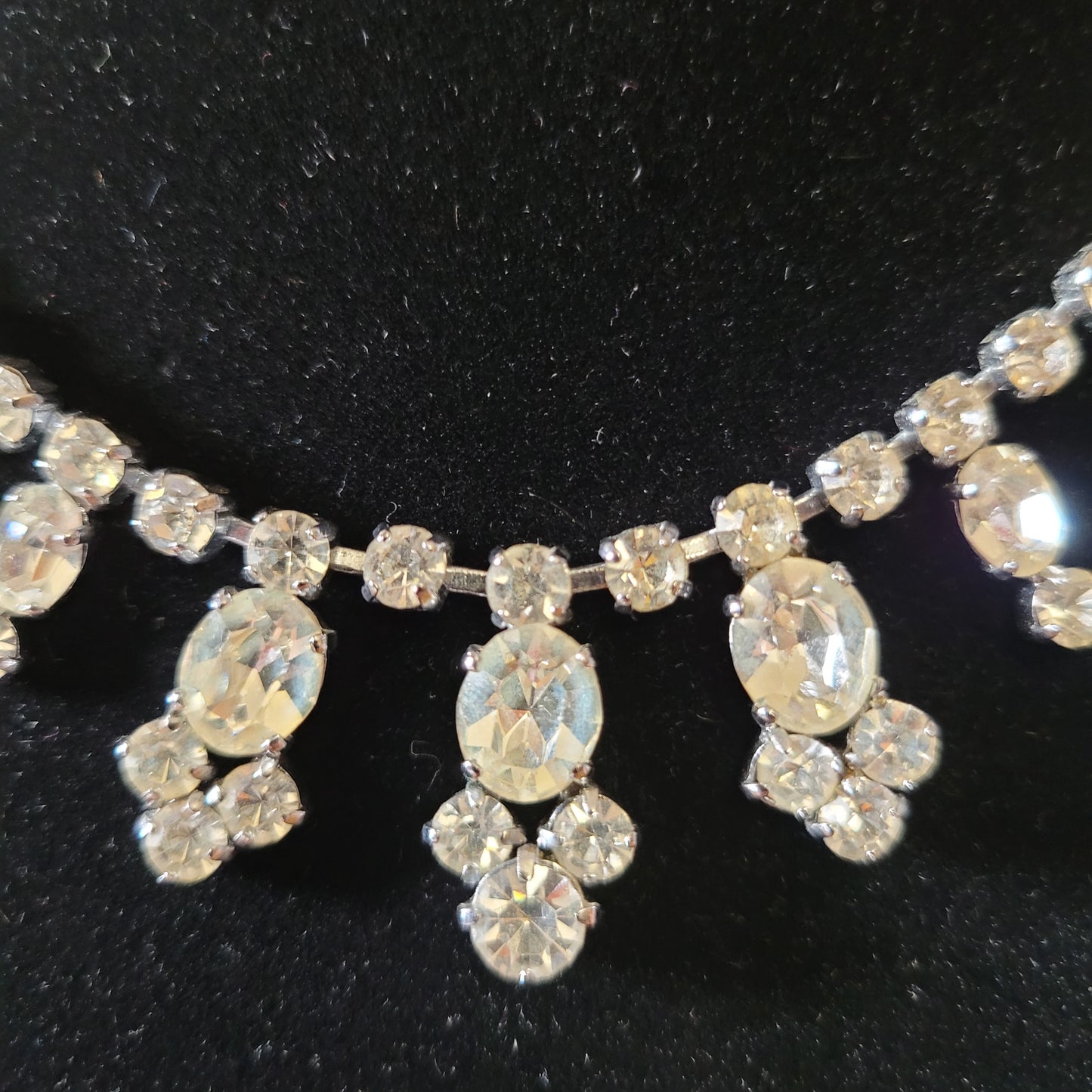 1960s clear crystal rhinestone fringe drop necklace