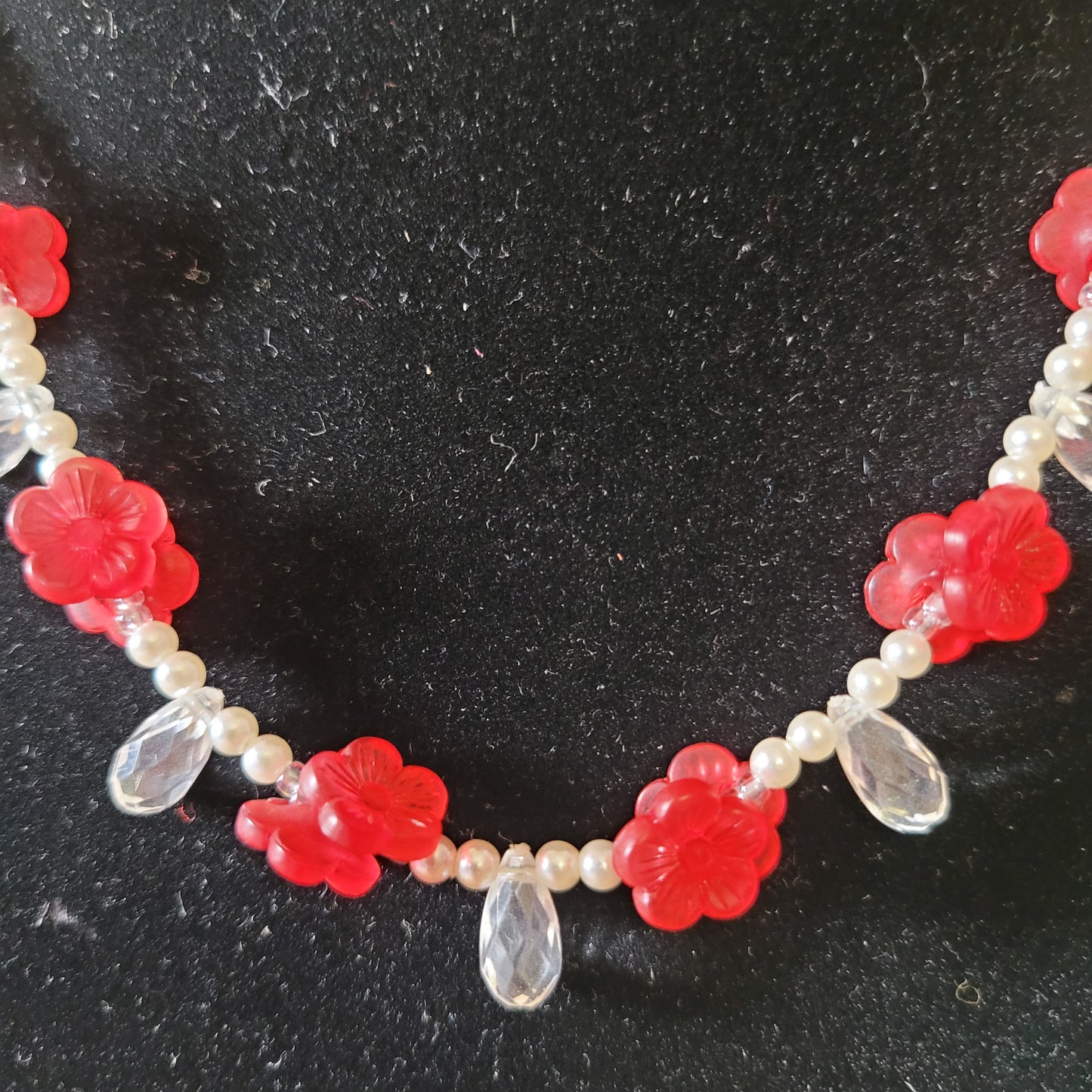 Vintage faux pearl & red plastic flower necklace with faux crystal drops