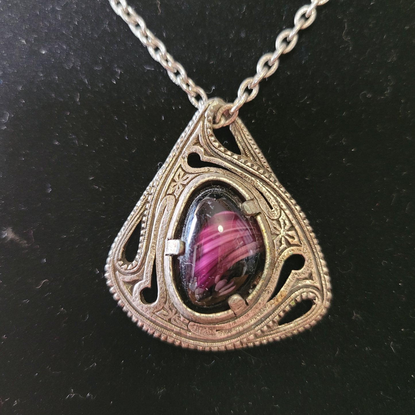 1970s Miracle Celtic-style necklace with purple banded cabochon pendant