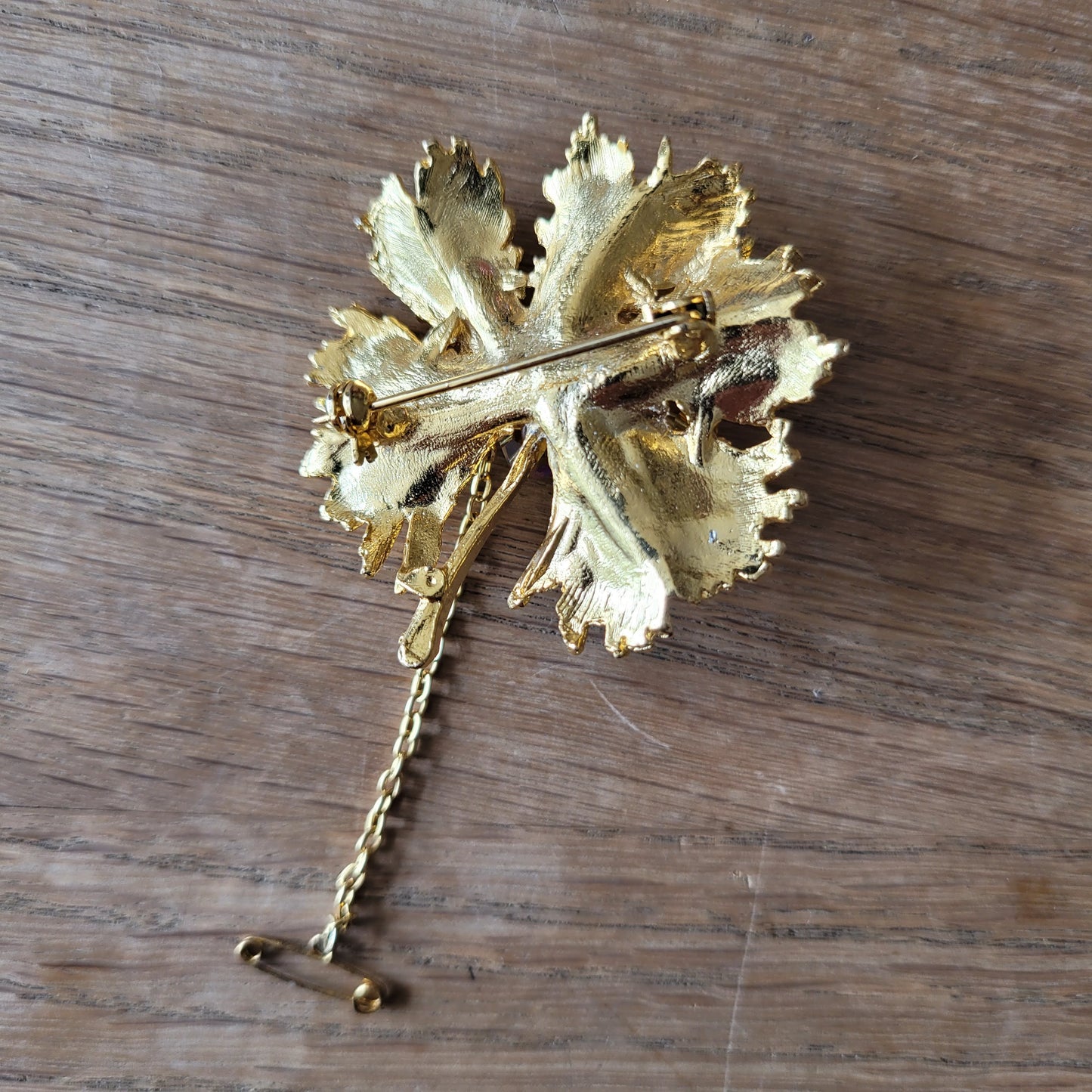 1960s gold-tone leaf spray brooch with amber AB crystal beads & safety chain