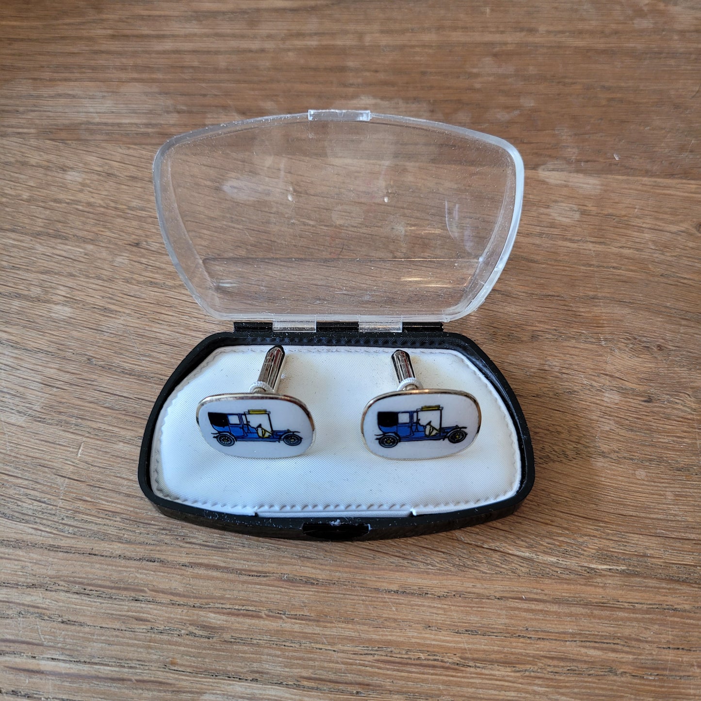 1960s Vauxhall 1909 novelty cufflinks with presentation case