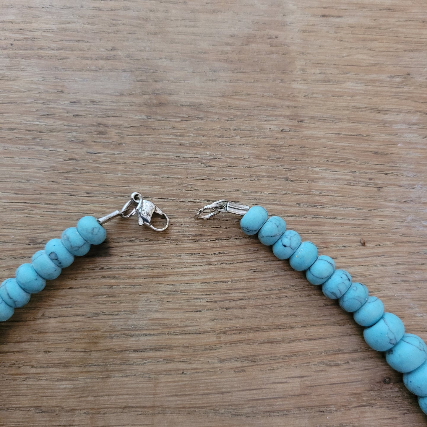 Vintage turquoise-effect graduated bead necklace