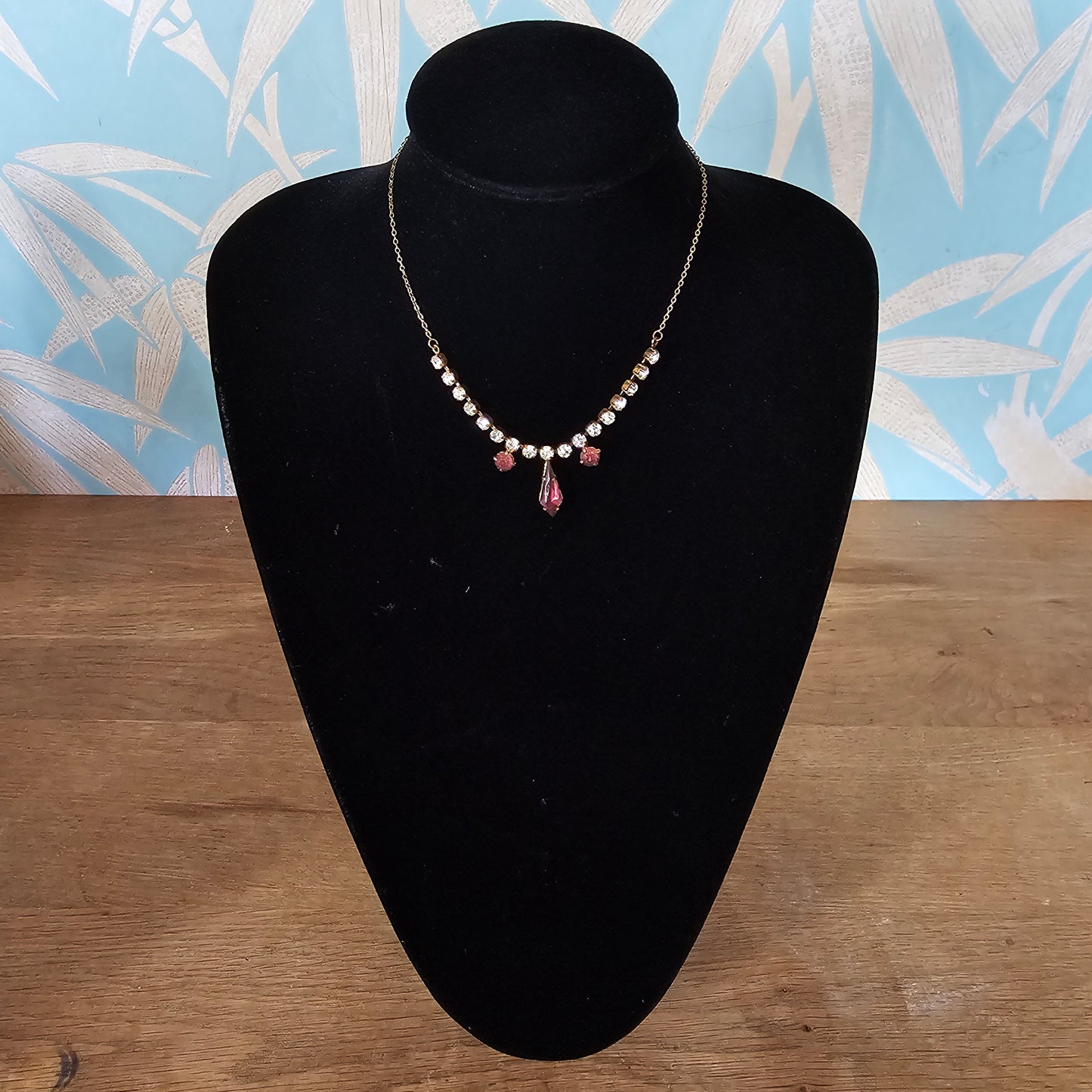 circa. 1950s amethyst & clear rhinestone drop necklace