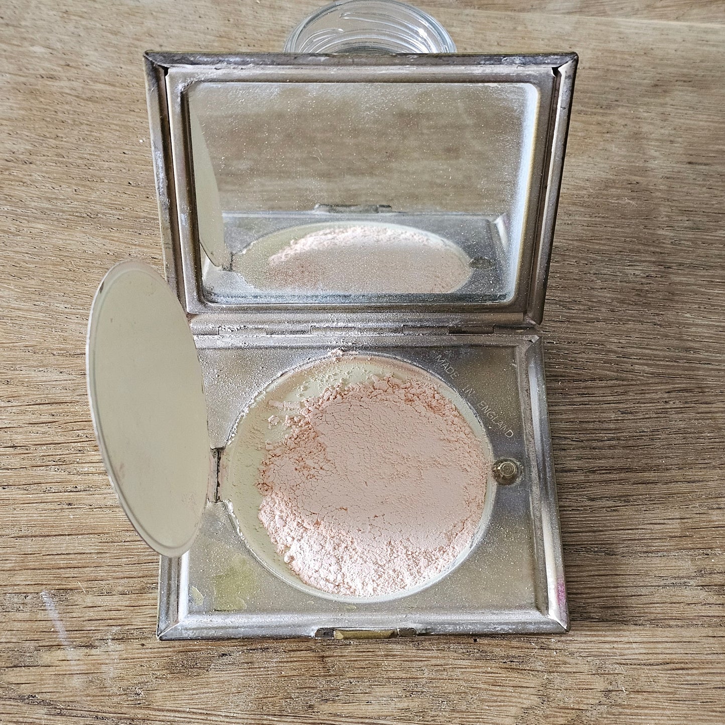 1950s/60s floral enamelled powder compact mirror