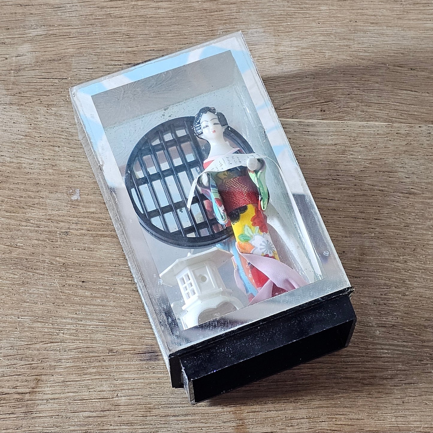 1960s Japanese Geisha doll diorama in frosted glass display case