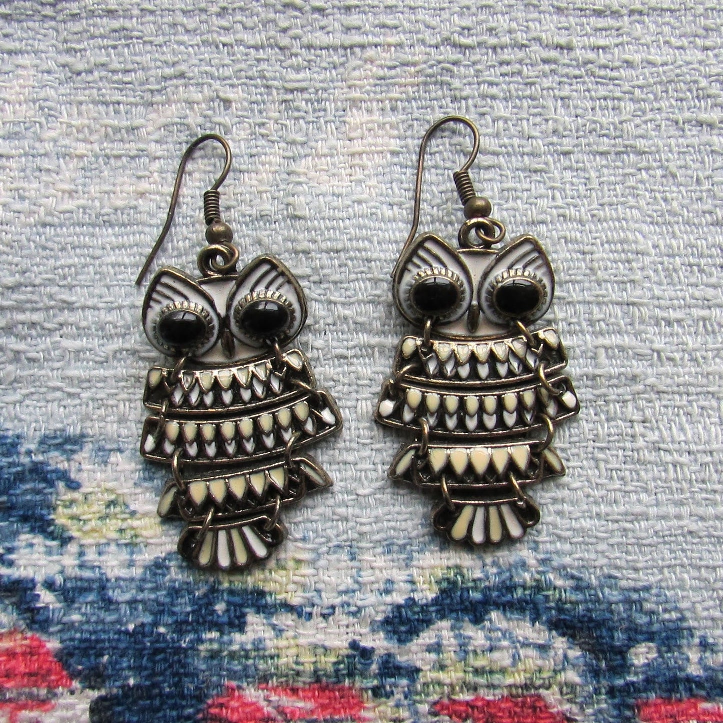 1980s/90s articulated black, white & cream enamel owl drop earrings