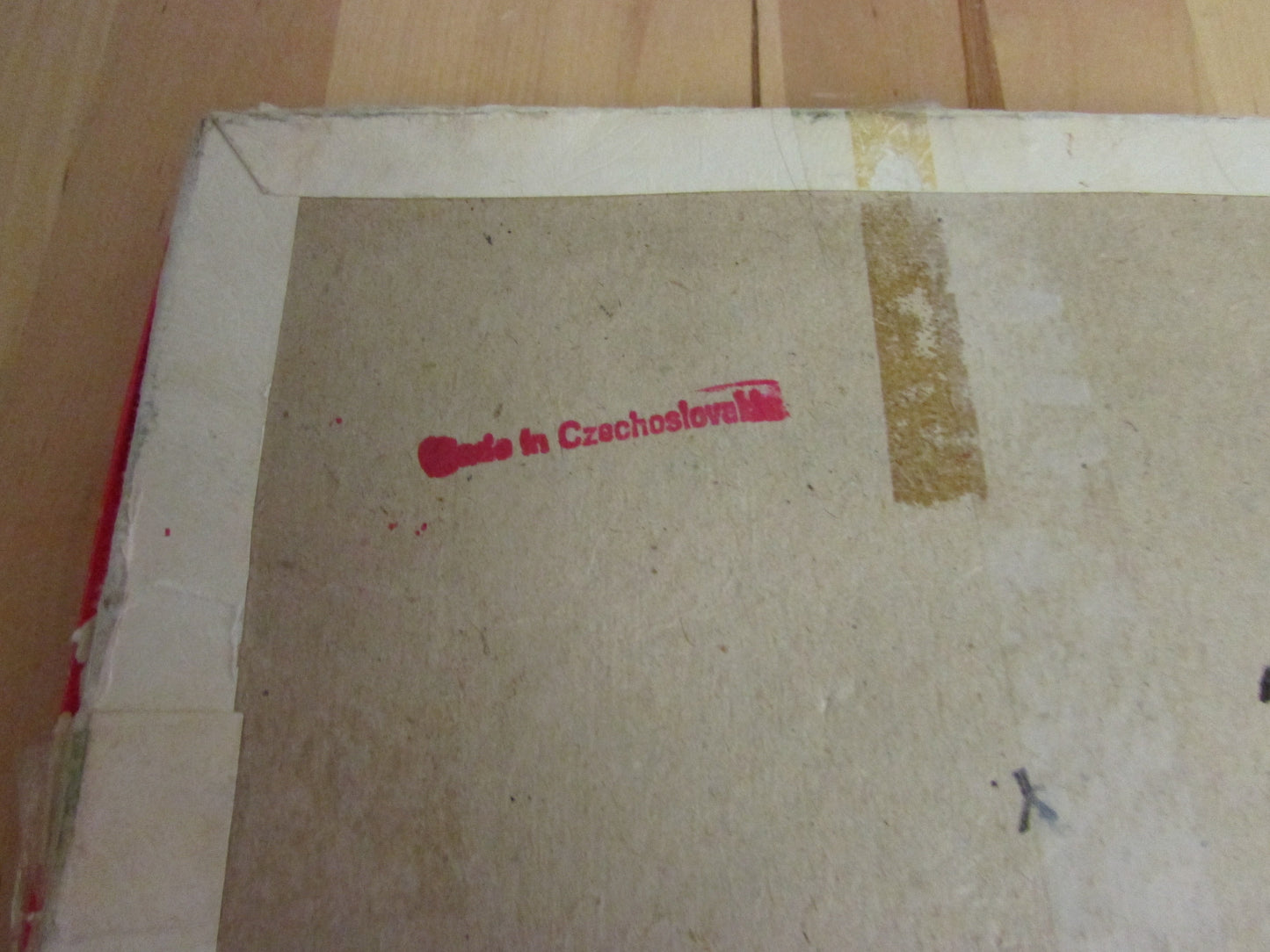 Vintage Czechoslovakian 'tofa' miniature compendium of social board games,