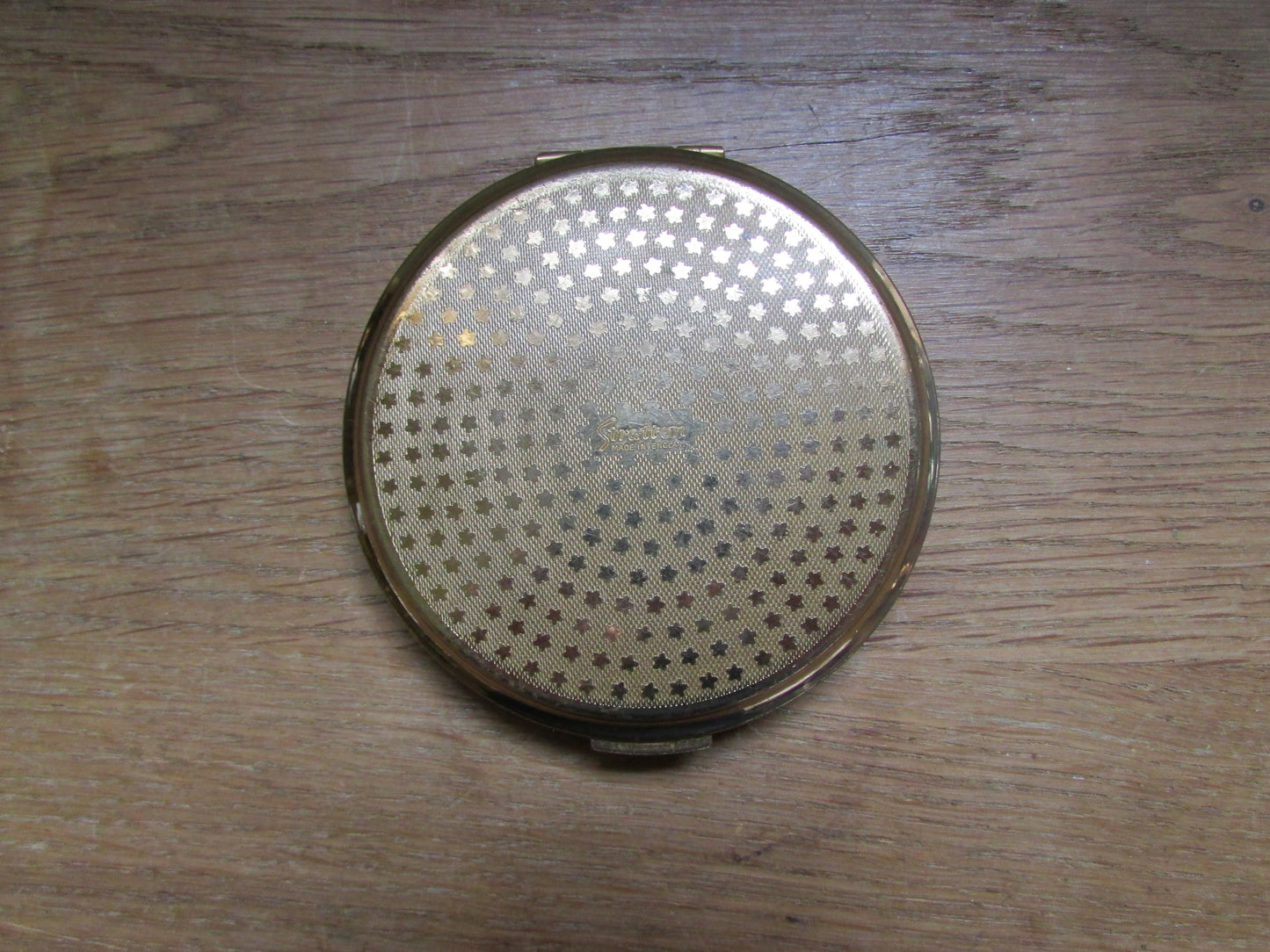 1950s Stratton flying ducks gold-tone compact