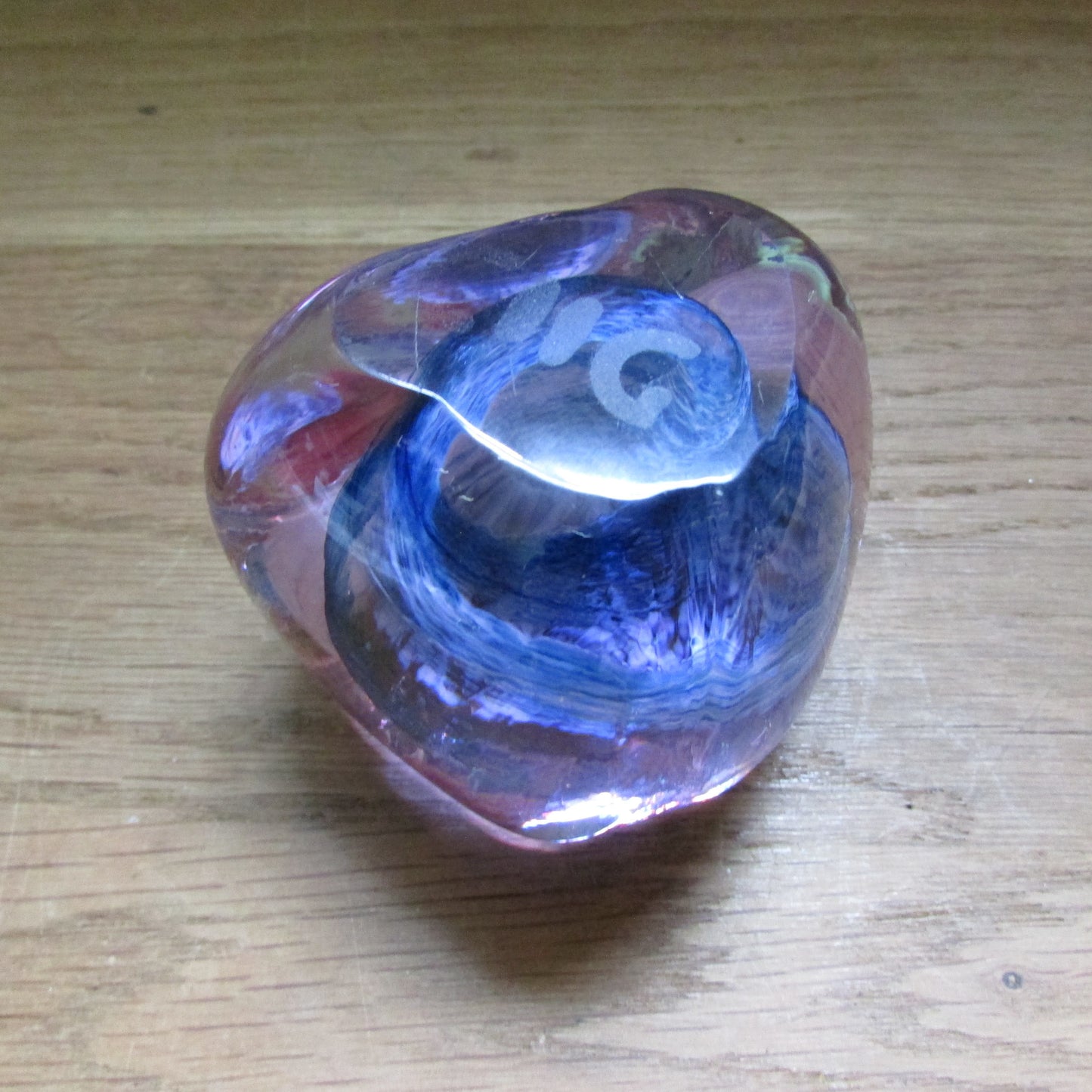 1980s/90s Caithness Glass CIIG smoky blue swirl pebble paperweight