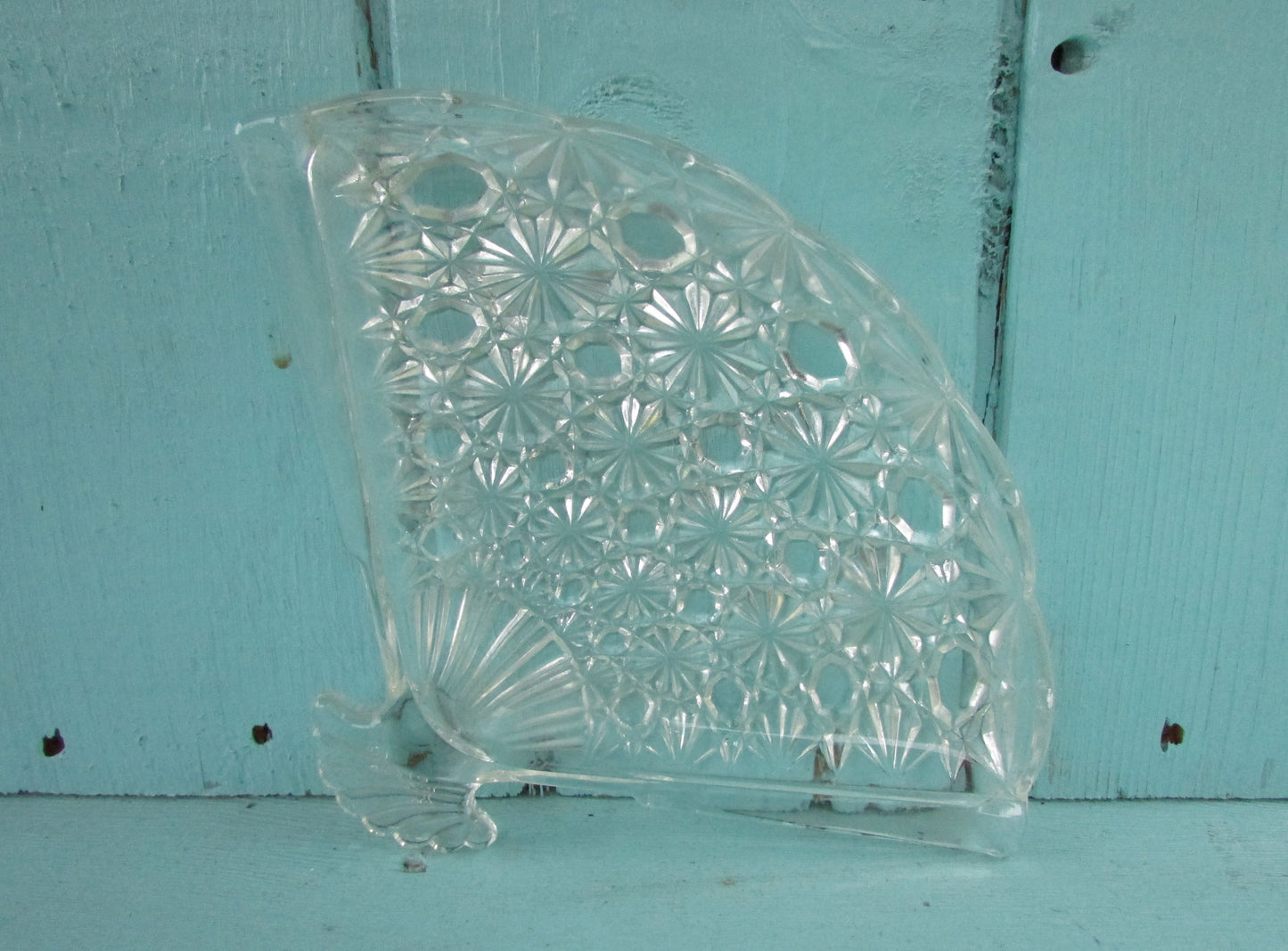 1970s Avon pressed glass triangular fan-shaped candy/trinket dish
