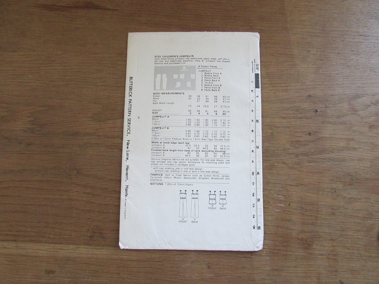 Uncut 1970s Butterick 3123 sewing pattern for children's jumpsuit, size S (complete)