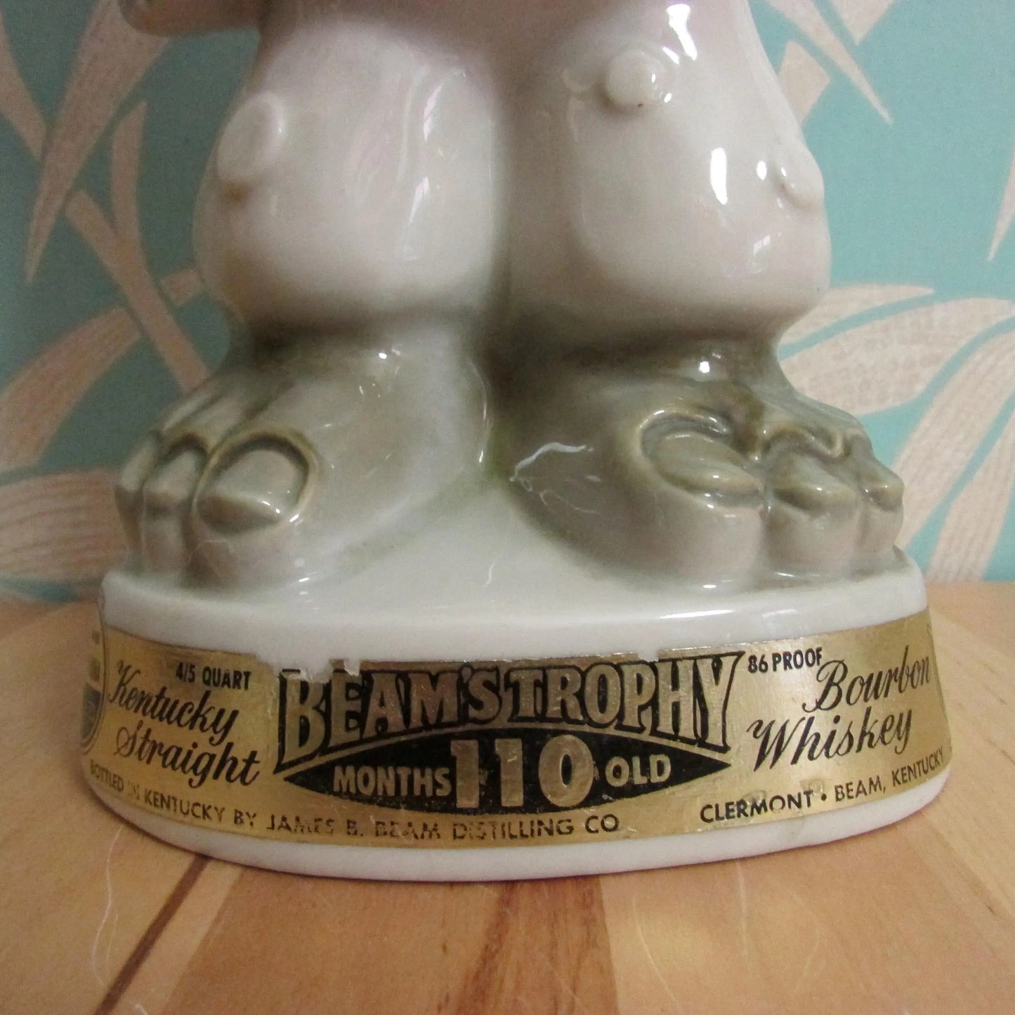 1968 Jim Bean Beams Trophy ceramic elephant whisky decanter