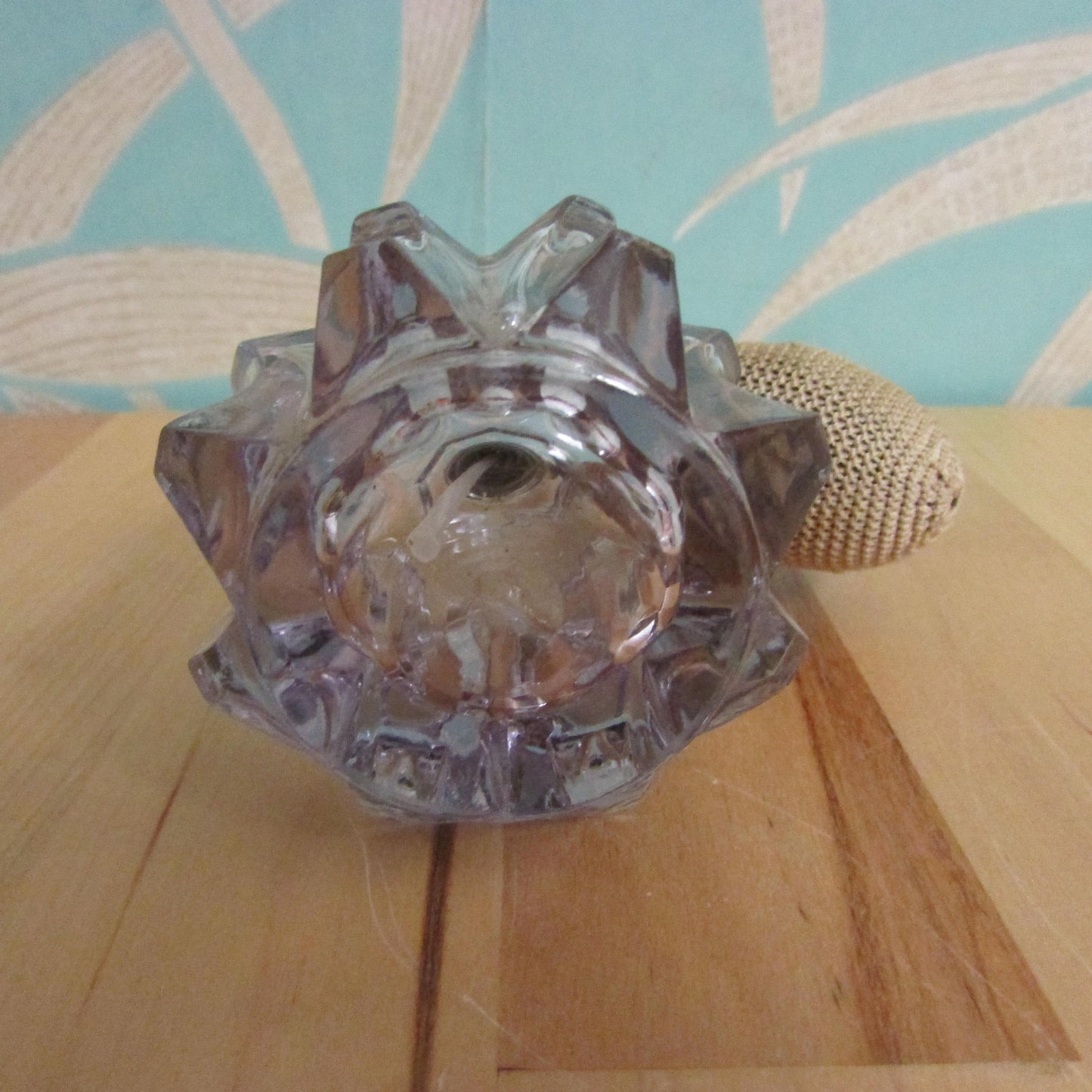 1930s/40s amethyst glass perfume atomiser with original bulb spray