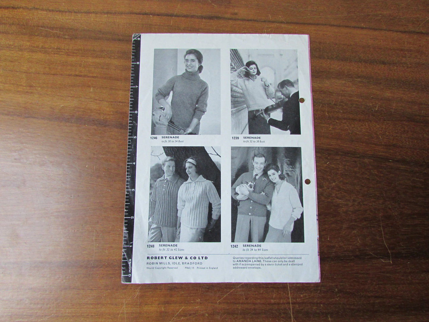 1960s Robin 1295 knitting pattern for his & her's check border sweater