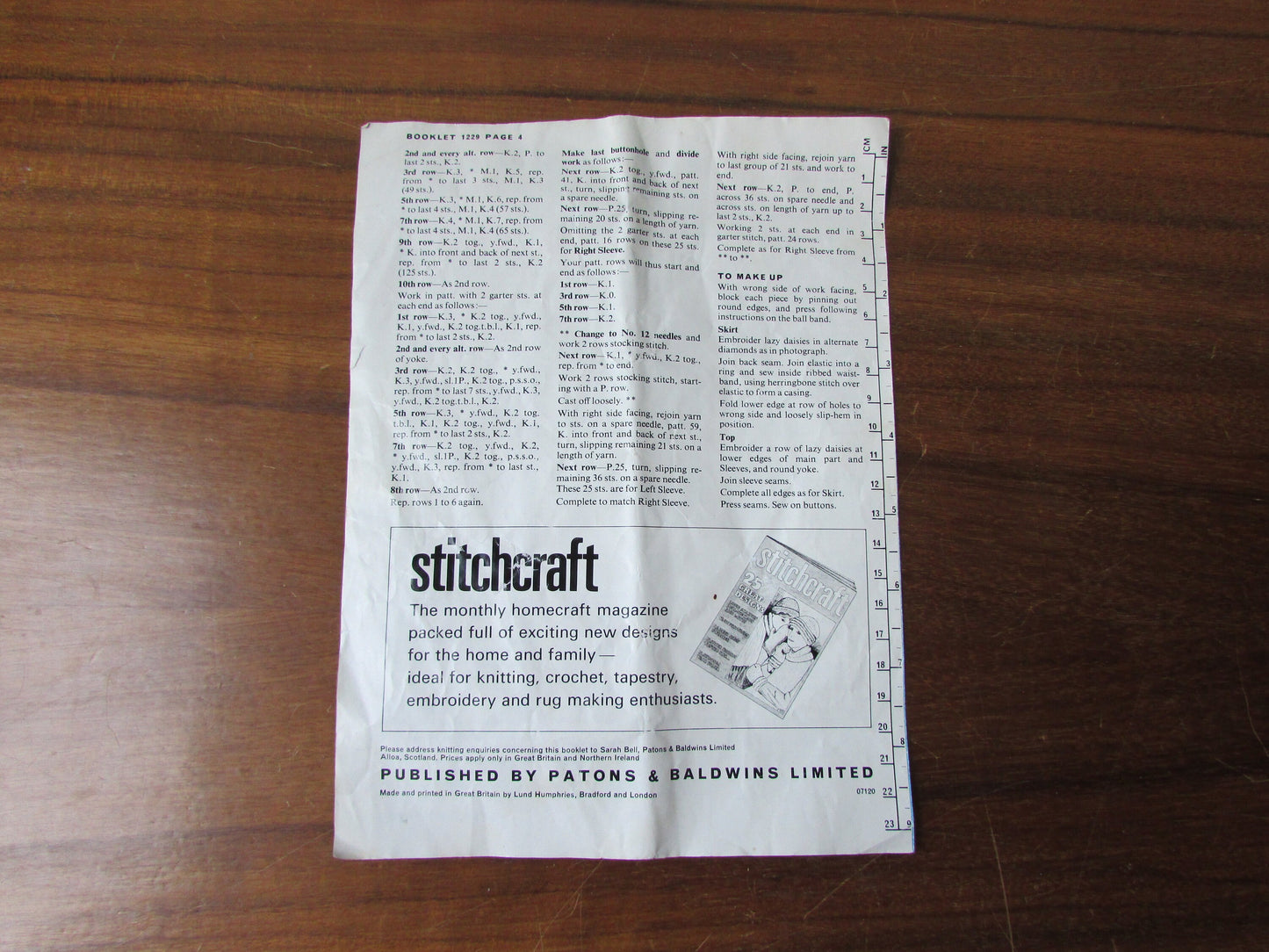 1975 Patons 1229 knitting pattern for doll's trouser suit, & evening set, to fit 14" doll