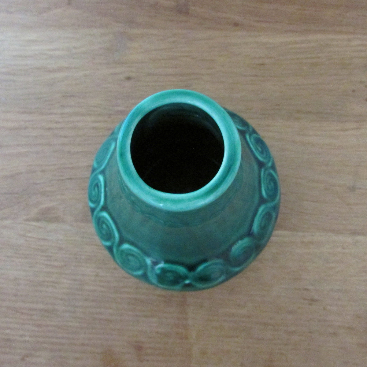 Vintage St Michael's House Pottery "Designs from the Book of Kells" small green vase