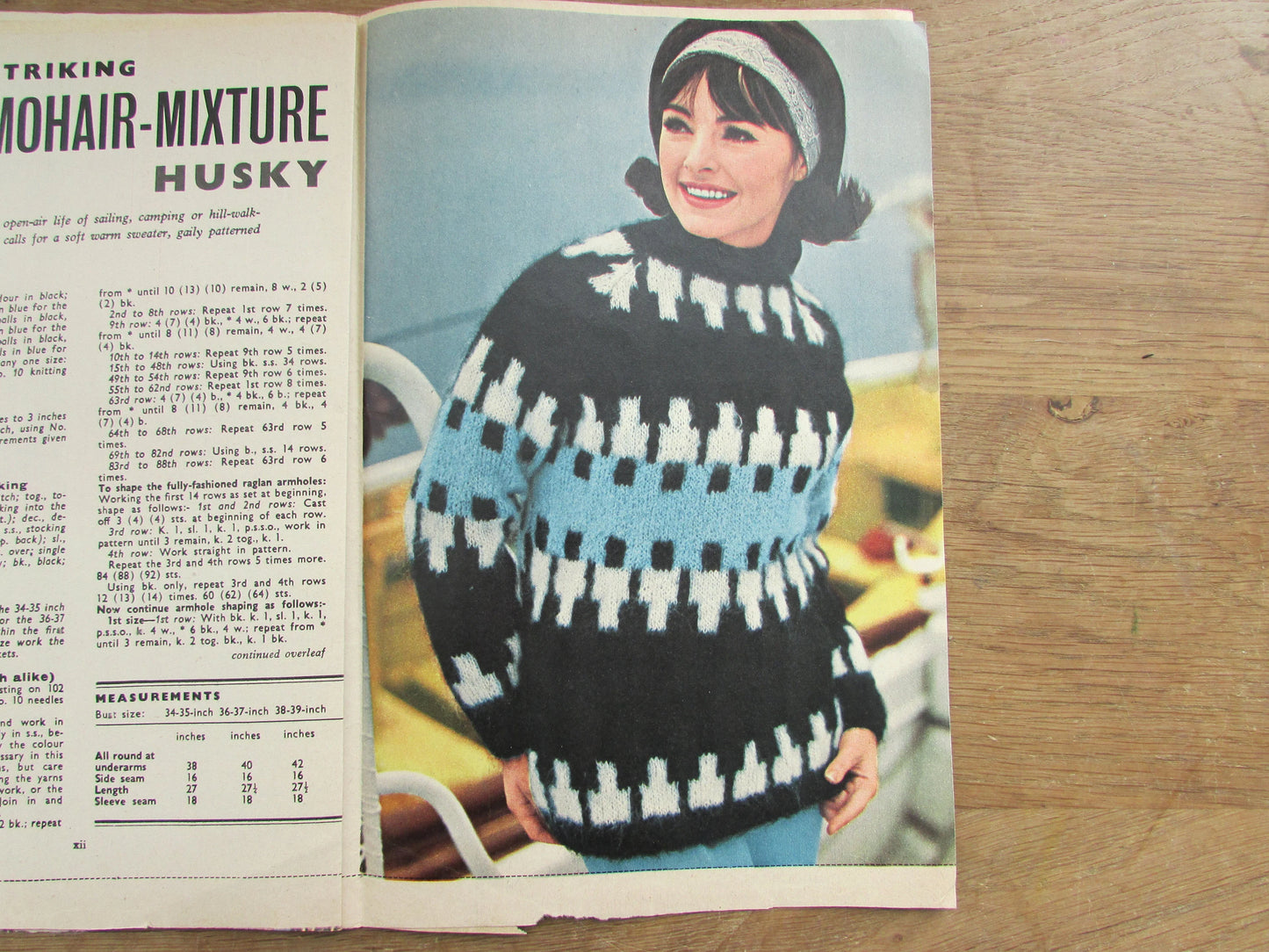 1960s Knitting for Holidays & Honeymoons pattern booklet