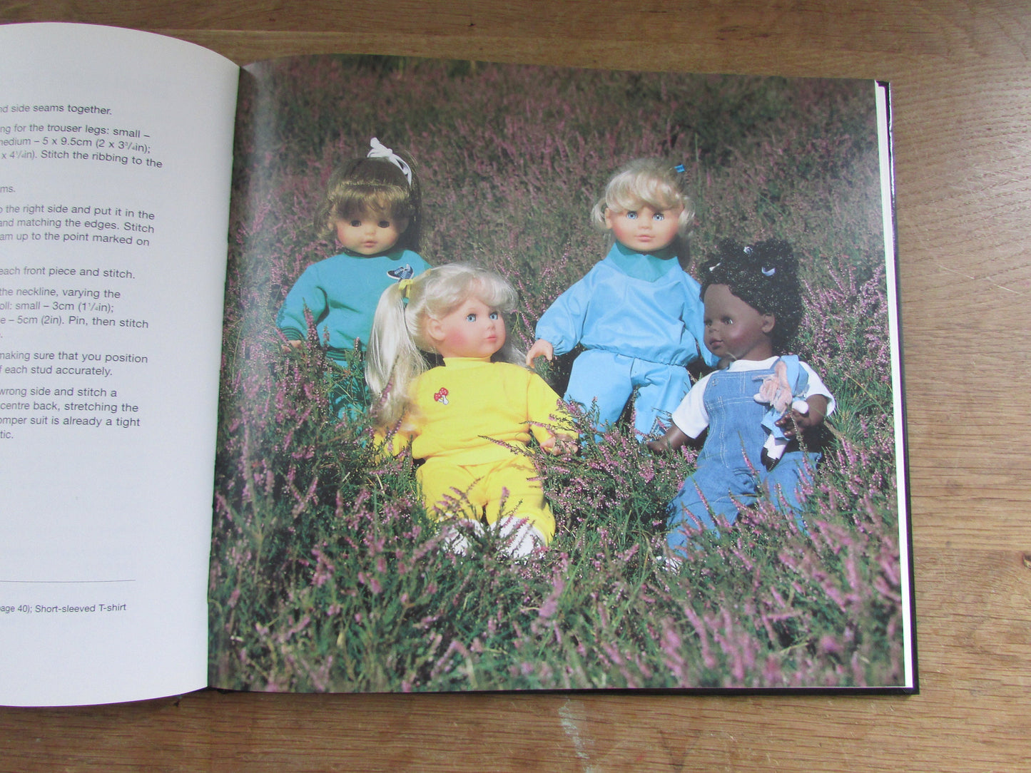 Dolls Clothes: Create Over 75 Styles For Your Doll, by Mette Jorgensen (Hardcover, 1997)