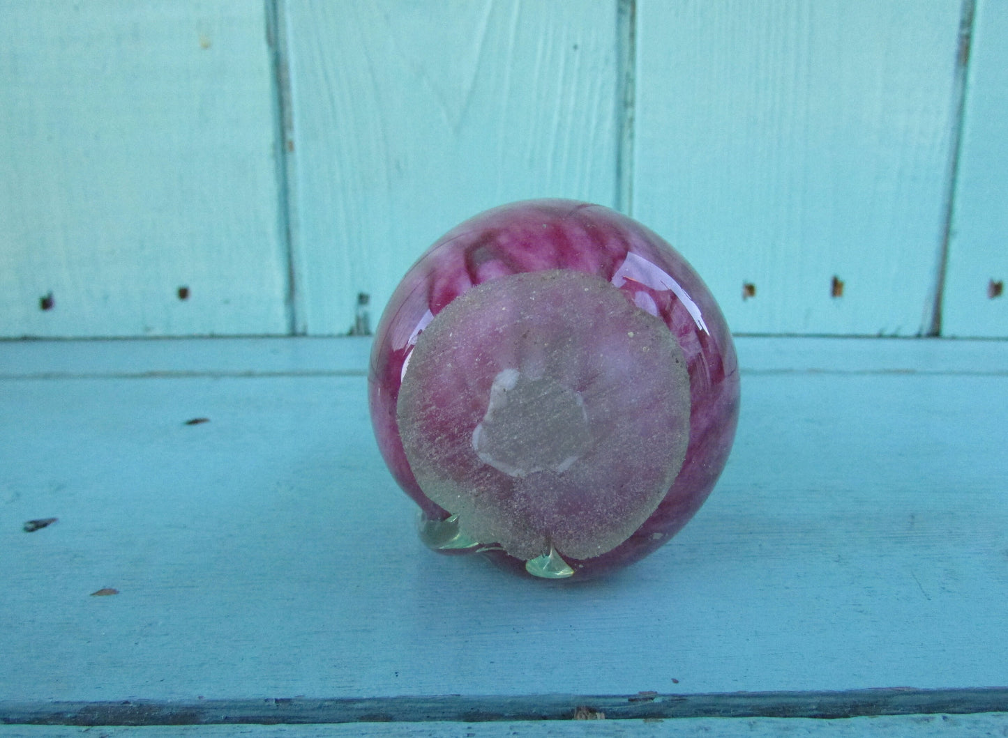 Vintage mottled pink art glass sea horse figurine/paperweight