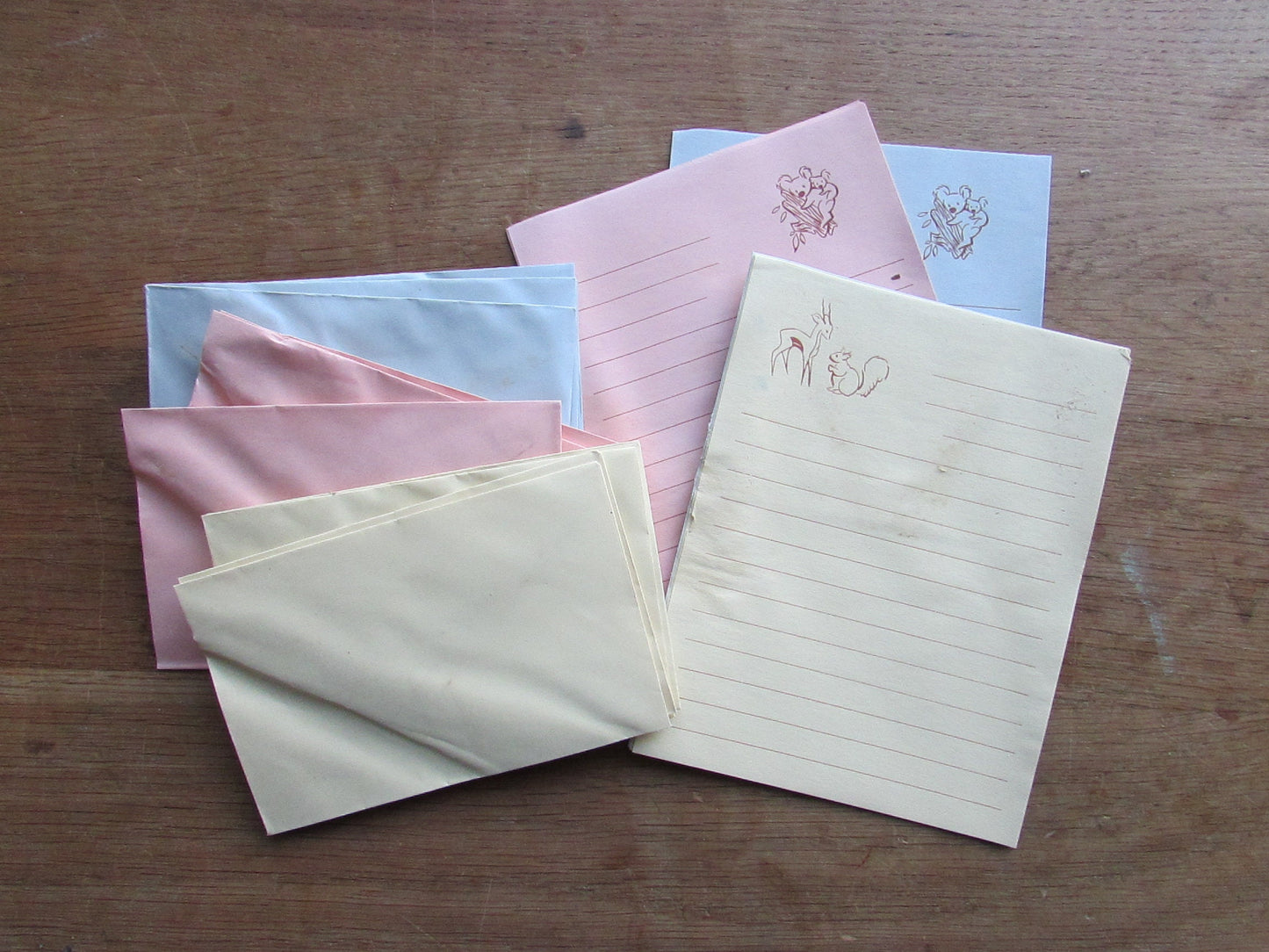 1950s Zoo Parade children's stationery set
