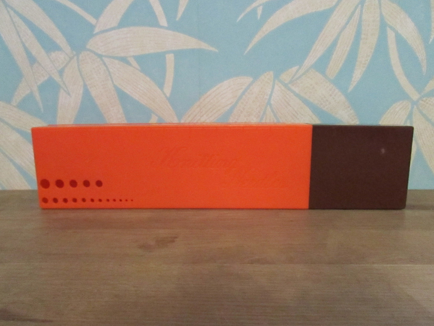1970s plastic orange & brown knitting needles box/caddy