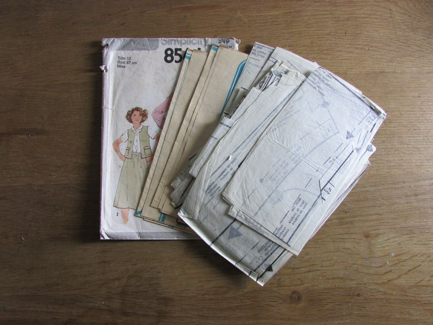 Part cut 1978 Simplicity 8566 sewing pattern for misses' blouse, skirt or layered skirt & reversible vest, size 12 (complete)