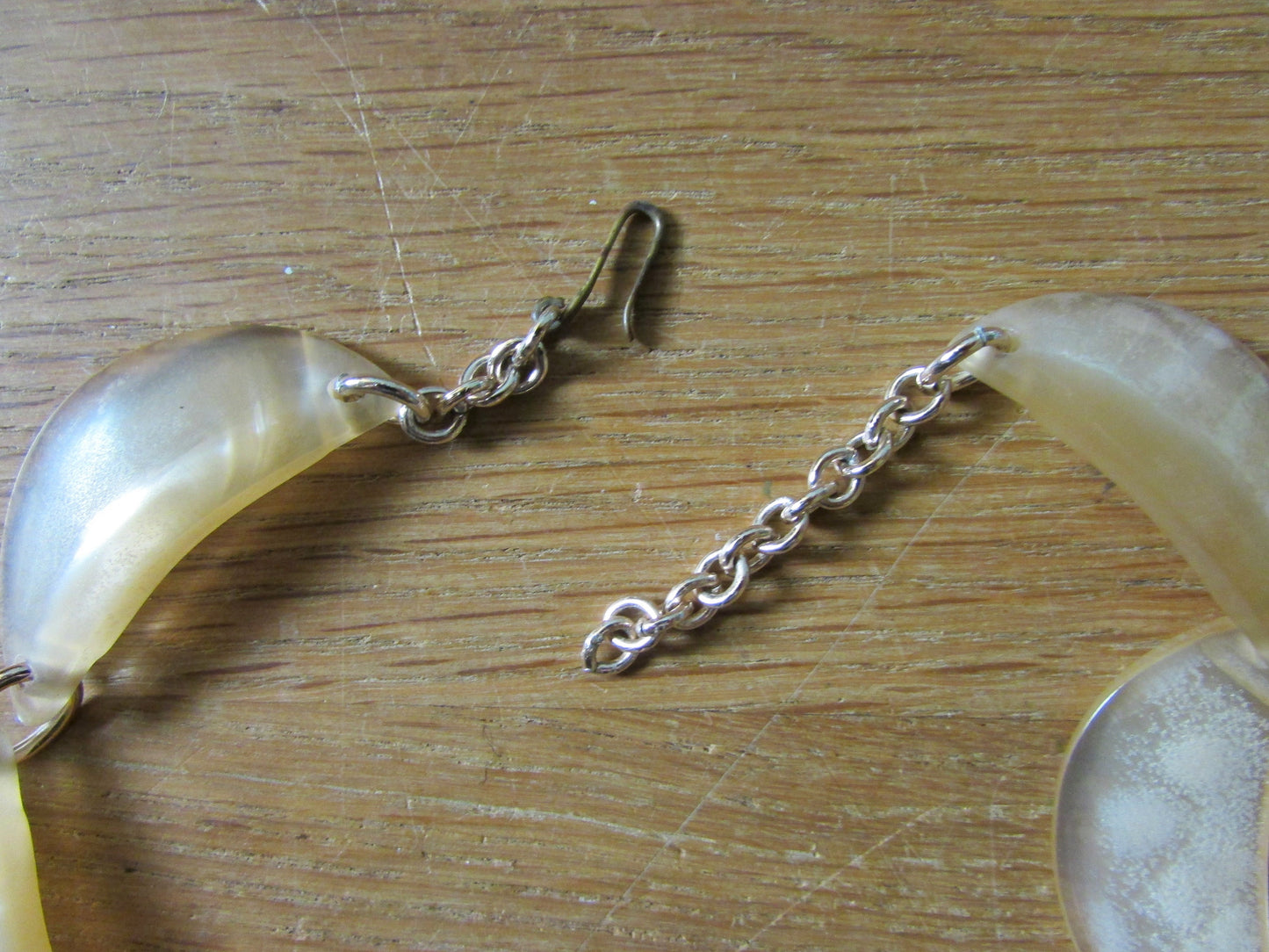 1950s Lucite curved panel necklace