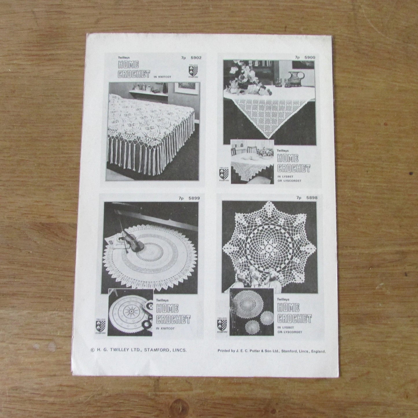 1970s Twilleys No1003 crochet patterns for chokers