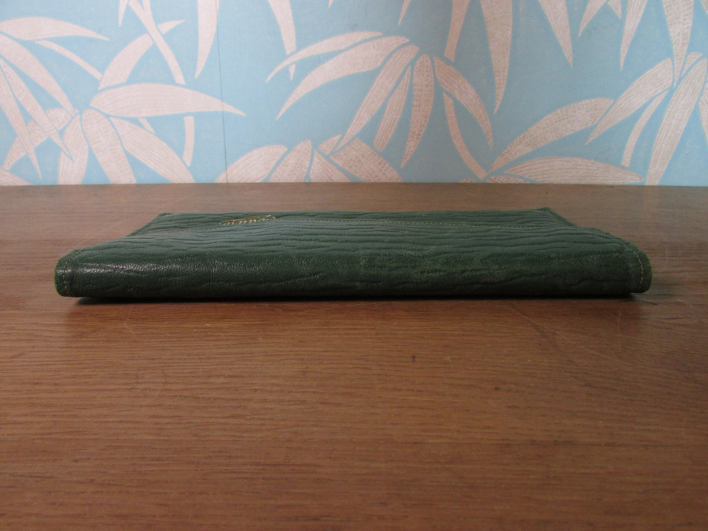 1930s/1940s gentleman's forest green soft leather Collars pouch/envelope