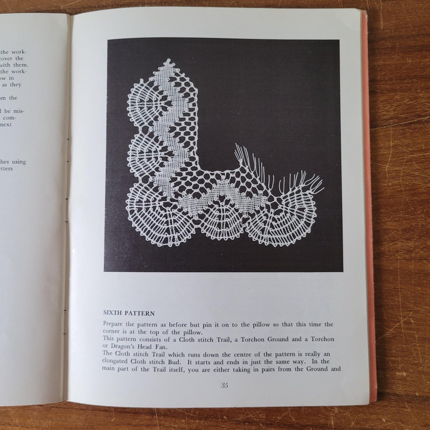 Teach Yourself Torchon Lace (work cards used, but complete), by Eunice Arnold (Softback, 1979)