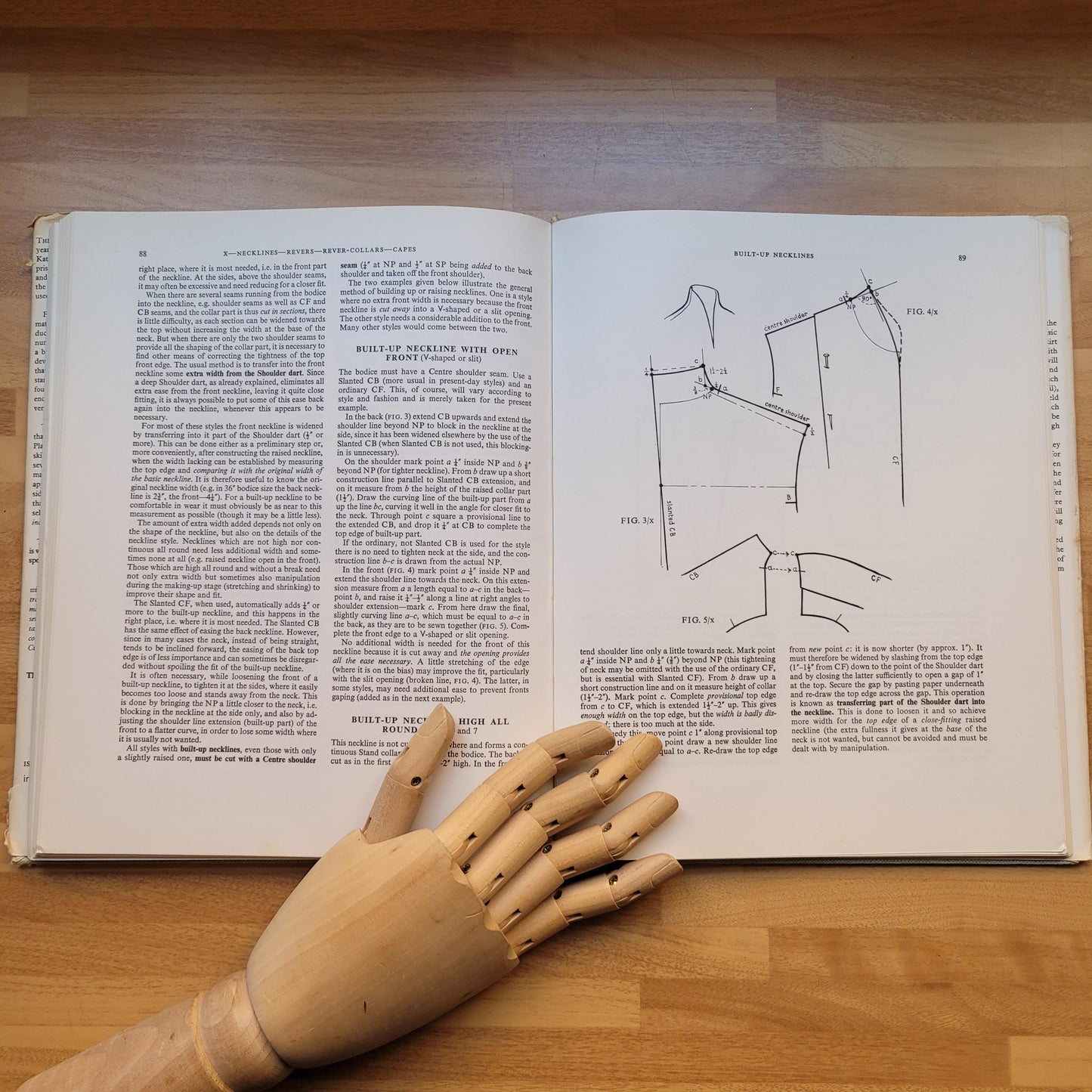 Dress Pattern Designing - the basic principles of cut & fit, by Natalie Bray (Hardback, 1970)