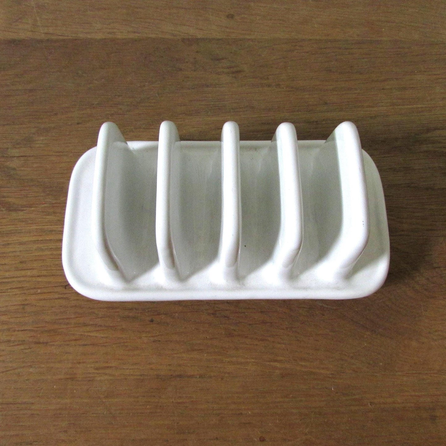 1980s Sadler ceramic toast rack depicting black cat & flowers