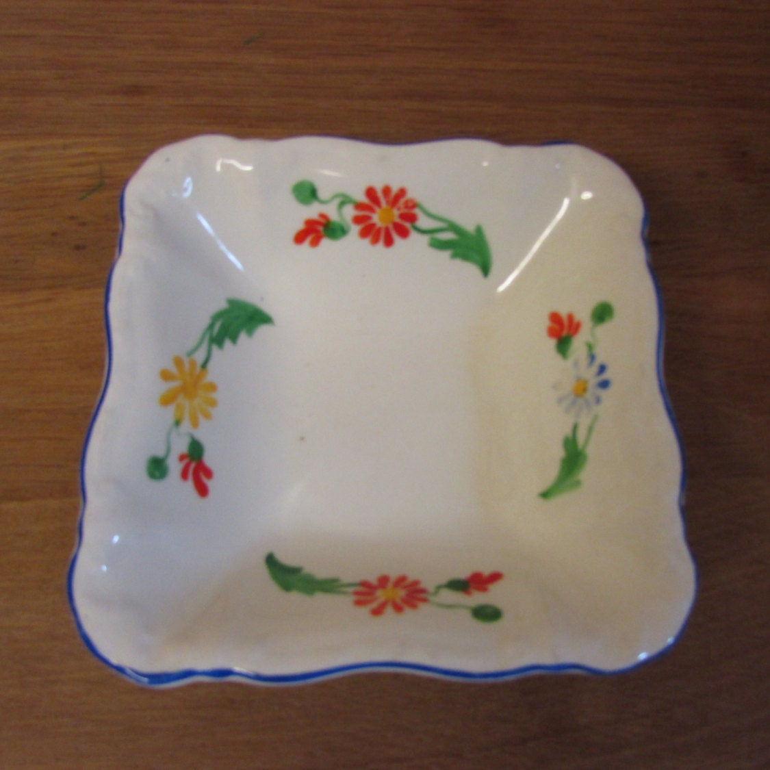 Art Deco Crown Ducal Ware hand-painted daisy pattern breakfast set