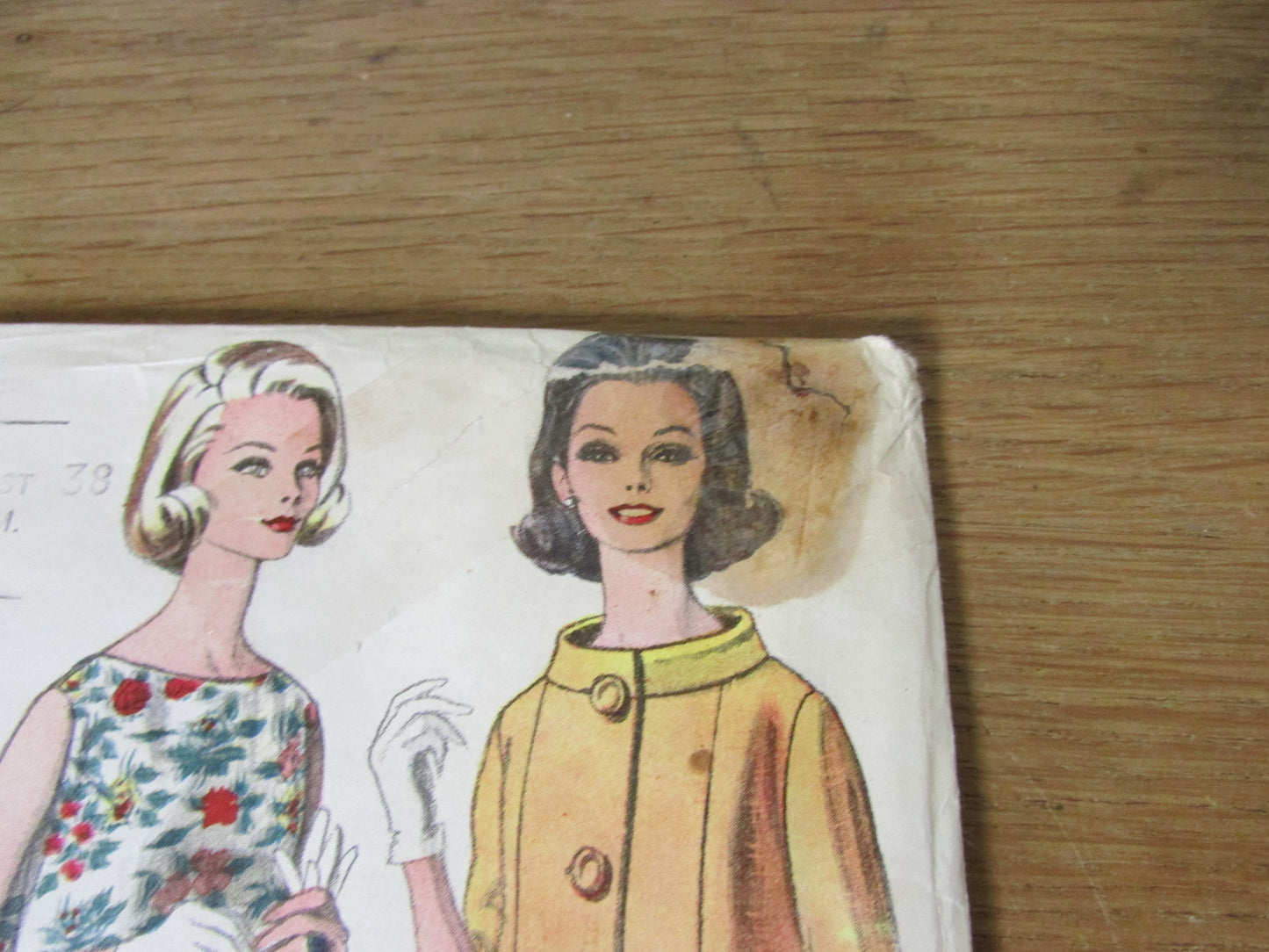 Used 1962 Vogue 5513 sewing pattern for one-piece maternity dress & coat, size 18 (incomplete, see description below)