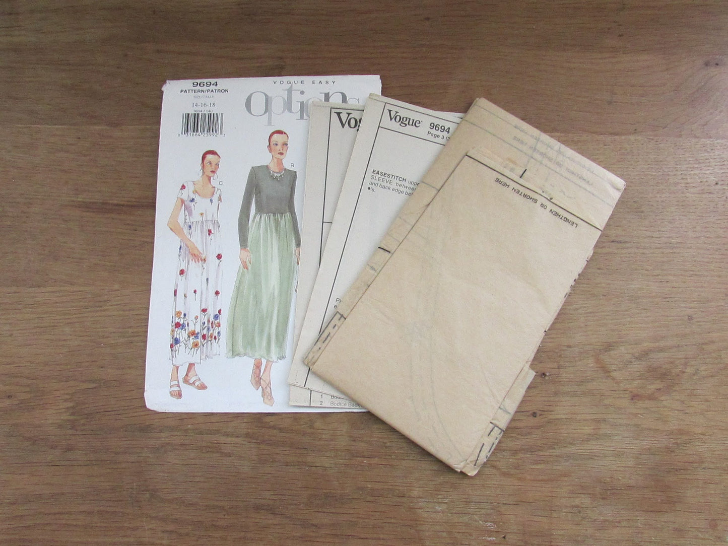 Uncut 1997 Vogue Easy Options 9694 sewing pattern for misses'/misses' petite dress, 14-16-18 (complete)
