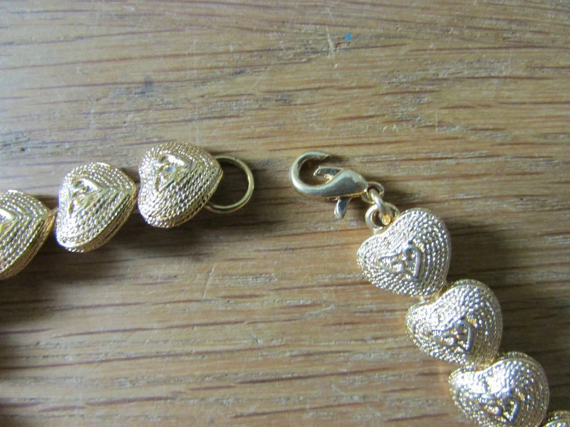 1970s/80s gold-tone heart-shape linked necklace & matching bracelet set