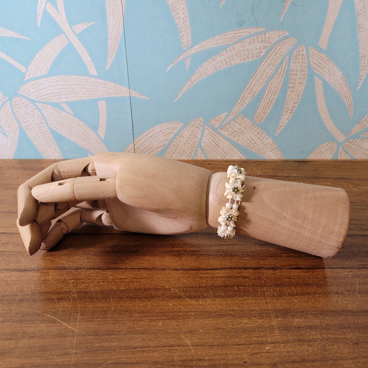 Vintage 1940s-style carved resin Edelweiss bracelet