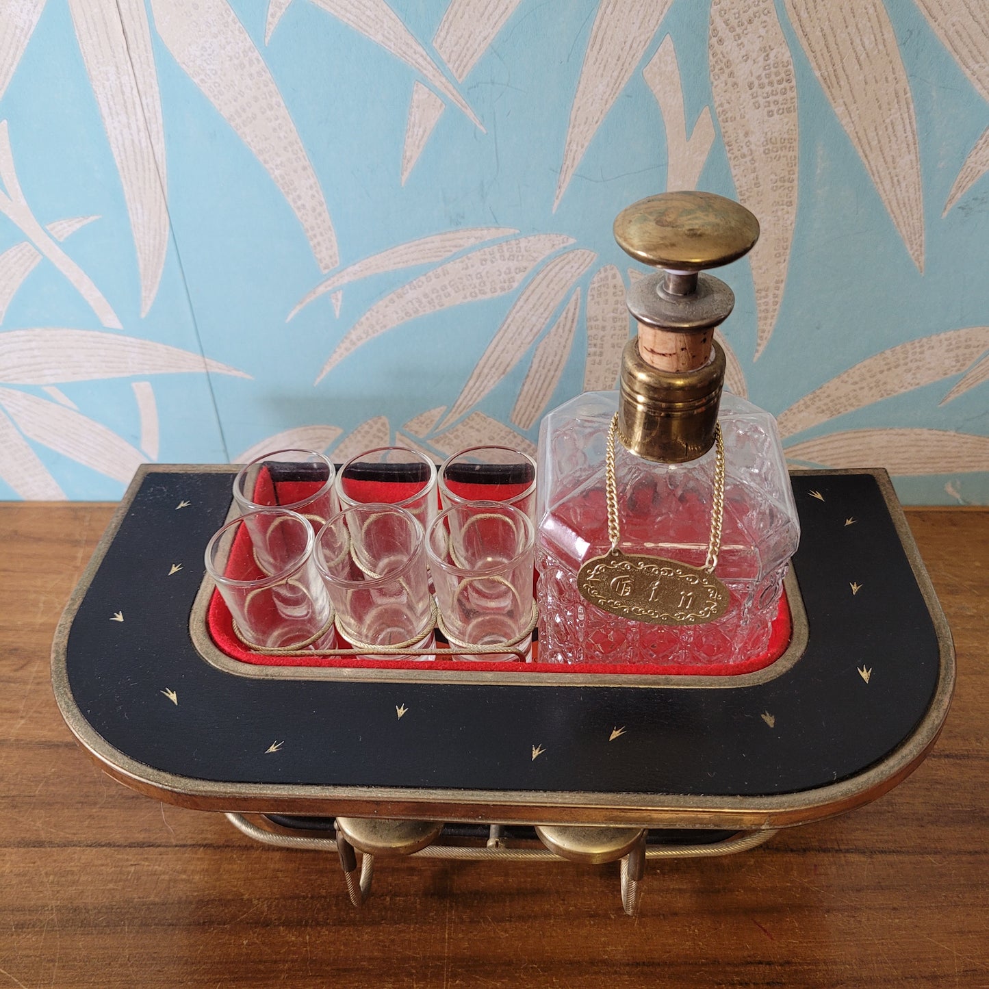 Kitsch 1970s musical mini bar containing crystal Gin/Scotch decanter and six shot glasses, plays 'Swan Lake'