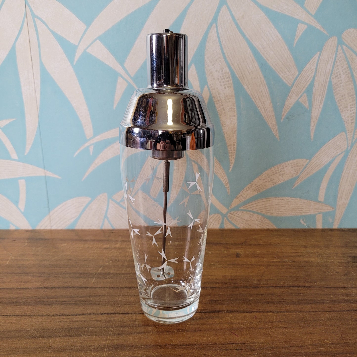 1960s battery-operated glass & chrome cocktail shaker with allover atomic design