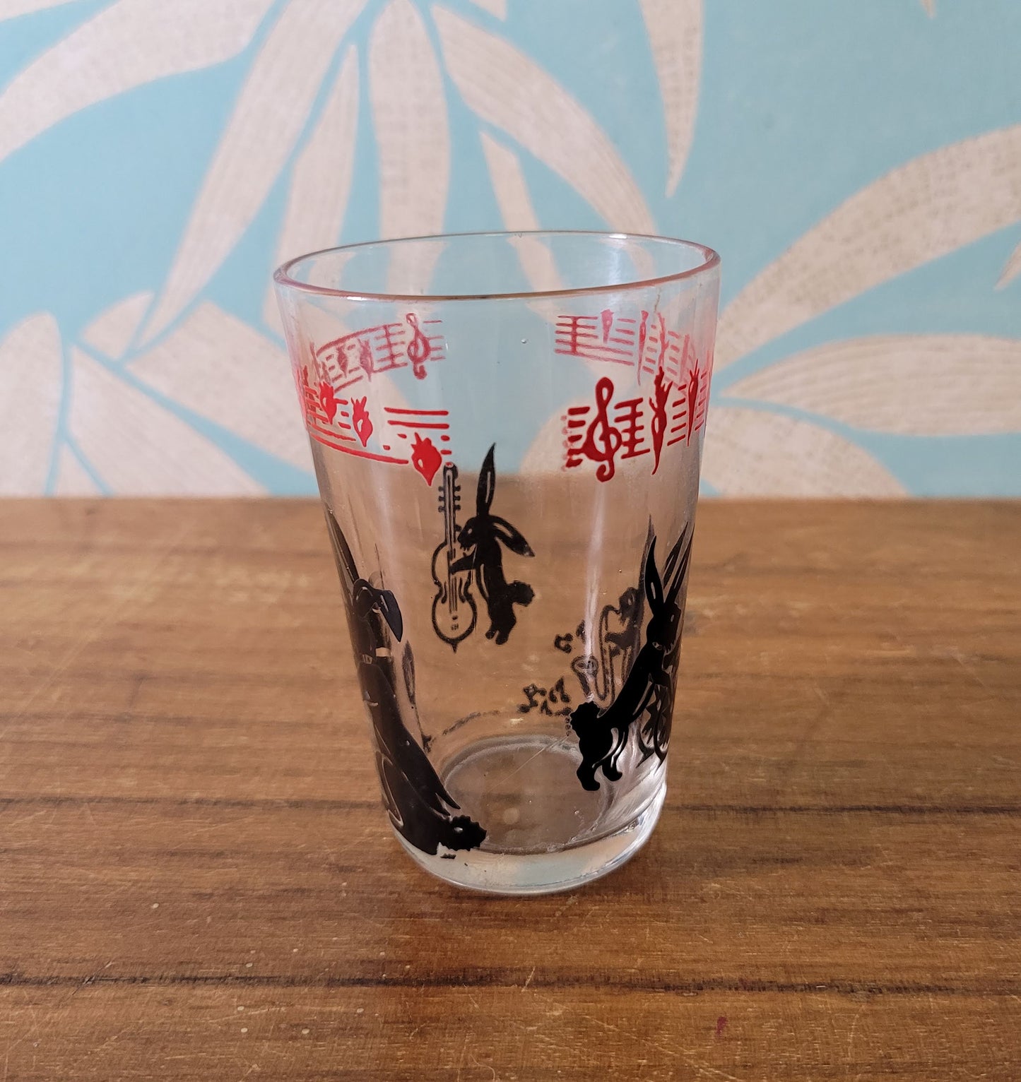 Vintage black & red rabbit jazz band theme glass tumbler