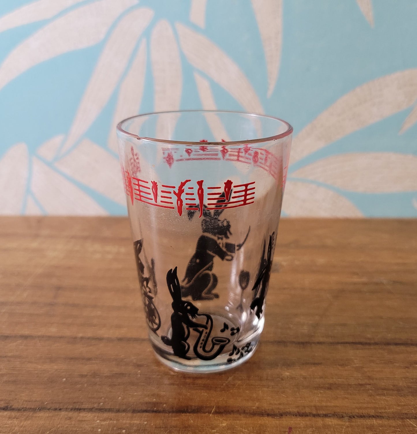 Vintage black & red rabbit jazz band theme glass tumbler