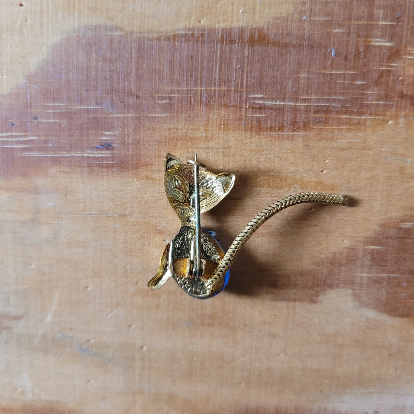 1960s Ges Gesch, Germany gold-tone blue glass jelly belly kitten brooch, stamped