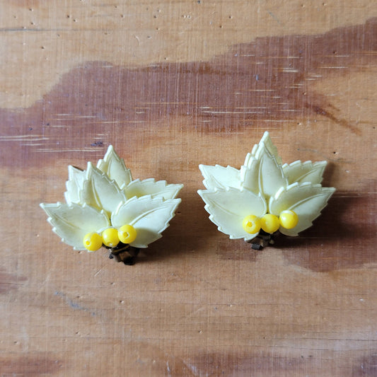 Vintage plastic pale yellow leaves & bead clip-on earrings