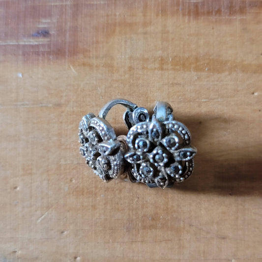 1940s silver-tone marcasite flower clip on earrings