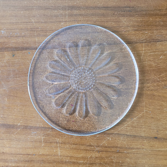 1970s Dartington Daisy Collection butter platter FT214 , designed by Frank Thrower