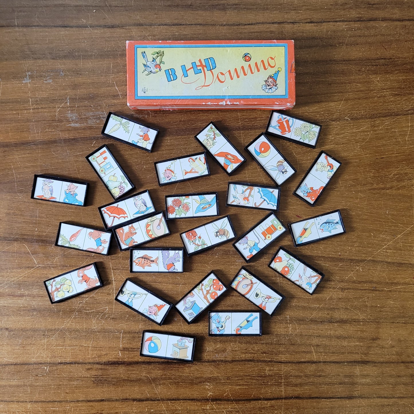 Two vintage sets of Bild, and Bilder Domino 24 piece picture dominoes