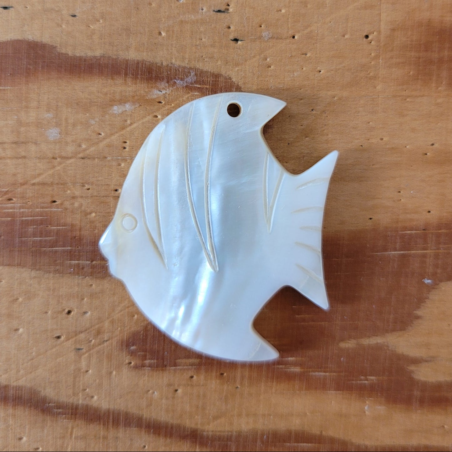 1970s/80s carved Mother of Pearl fish pendant