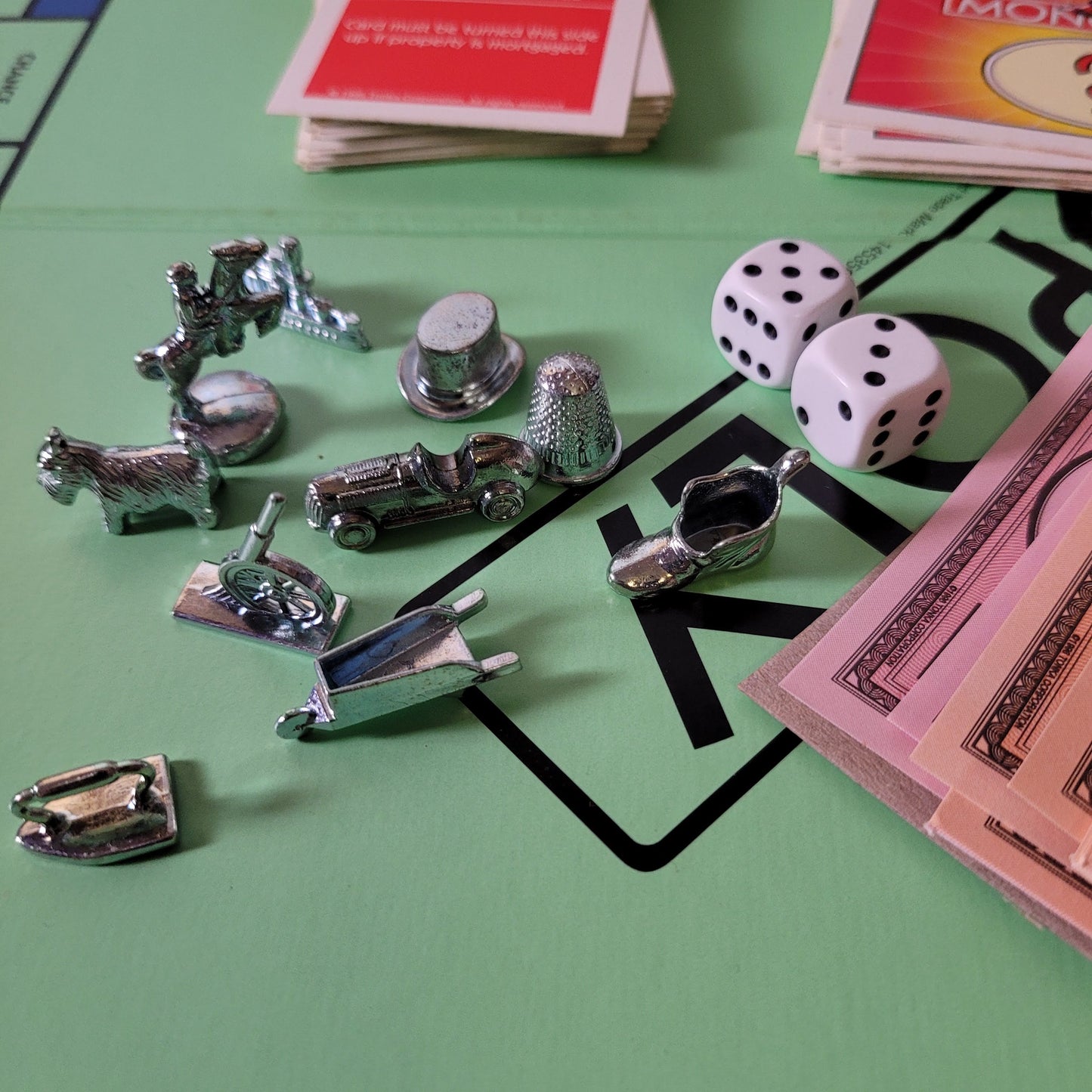 1996 Waddingtons Monopoly property trading board game (complete)