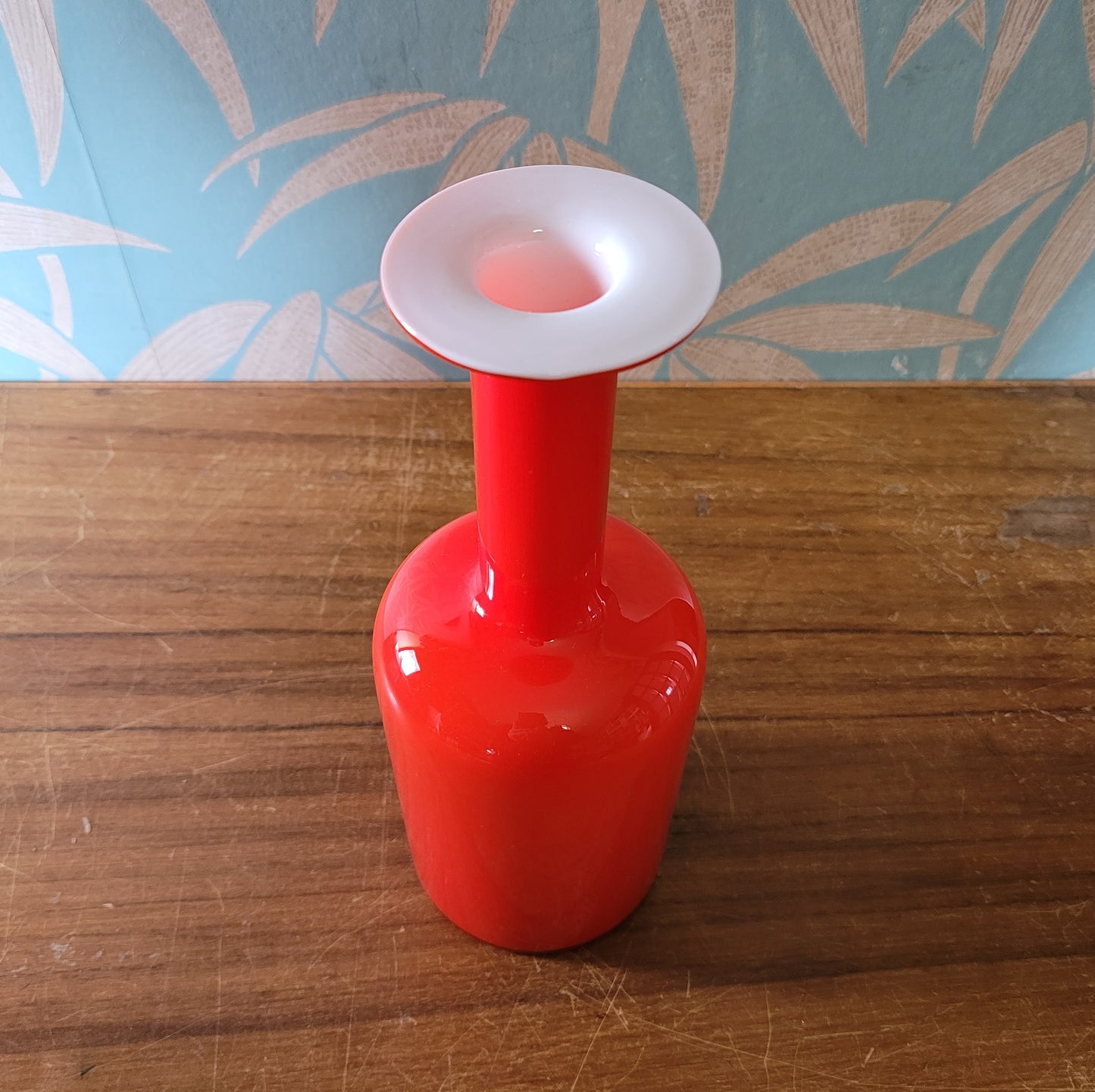 1960s Otto Brauer Holmegaard red cased glass art vase